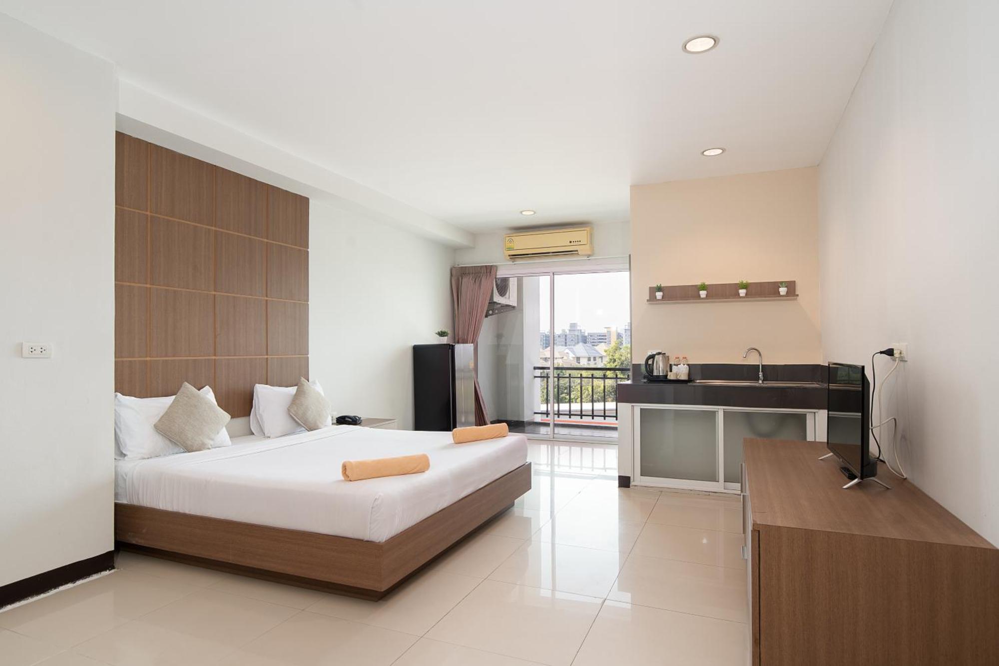 Leenova Place Bangkok Dış mekan fotoğraf